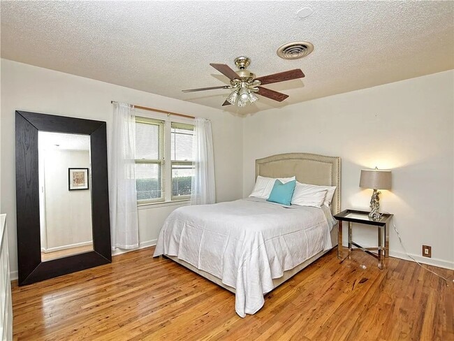 Photo - 614 S Groos St