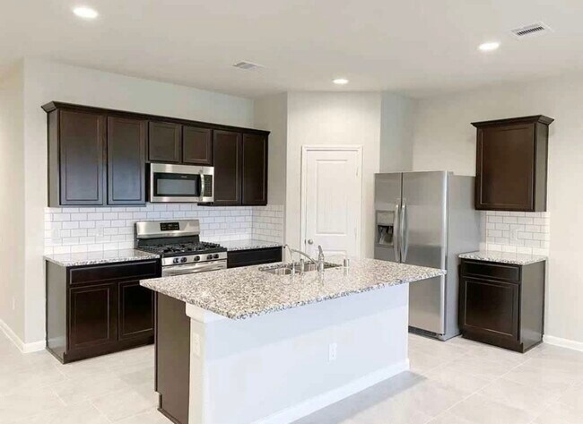 Photo - 29602 Juniper Ct