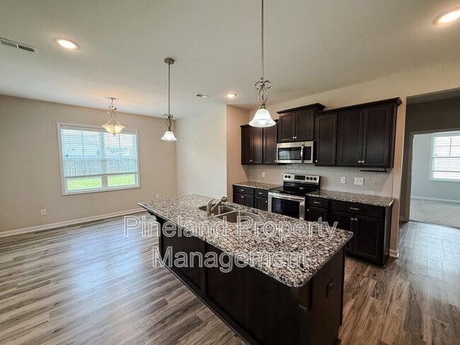 147 Stafford Ave