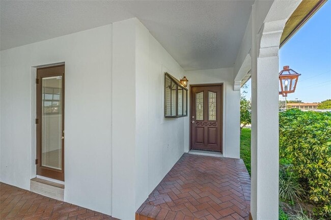 Photo - 3114 W Tampa Bay Blvd