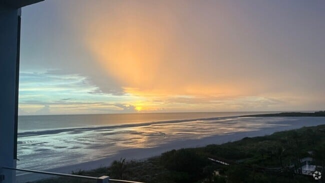 Building Photo - Gulfview Rental