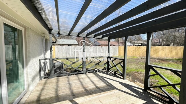 Photo - 1500 Ivy Rd