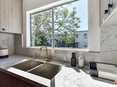 8535 Colgate One Bedroom