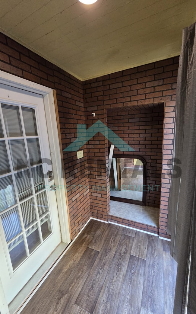 Photo - 3716 Dawson Ave