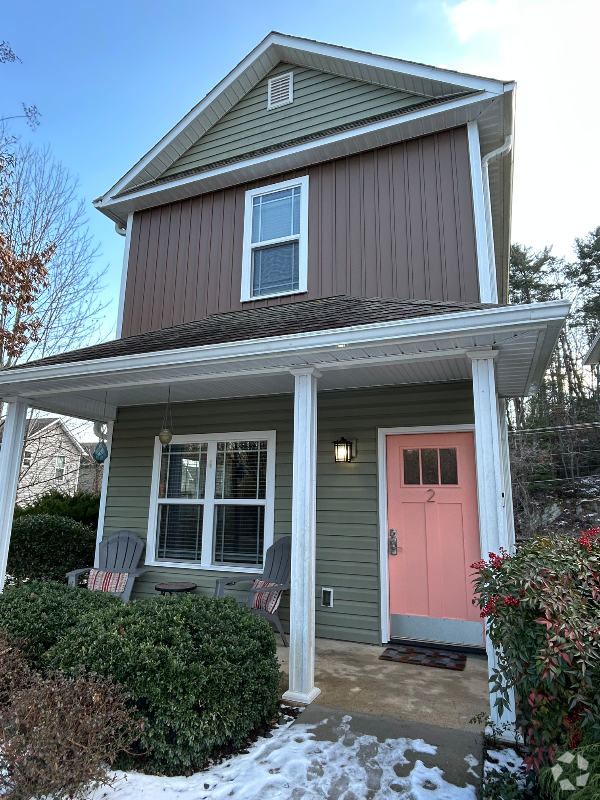 Building Photo - 2 Mill Creek Loop Rental