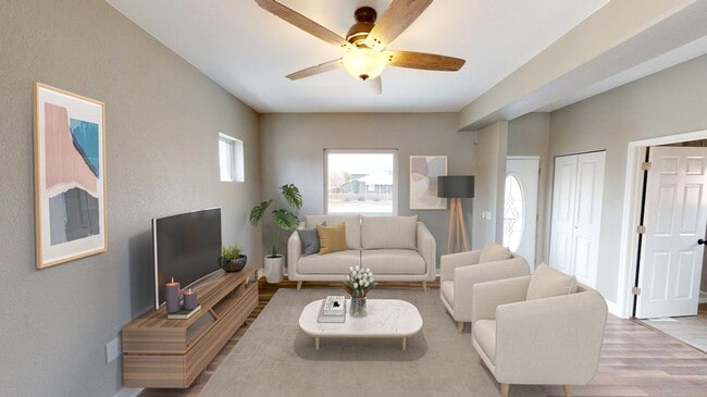 Photo - Beautifully renovated Sunnyside home with large backyard