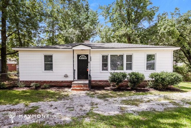 Building Photo - 153 Stratton Dr Rental