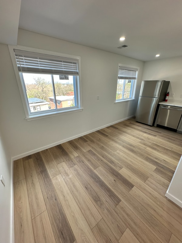 Photo - 222 Webster St NE Unit 2