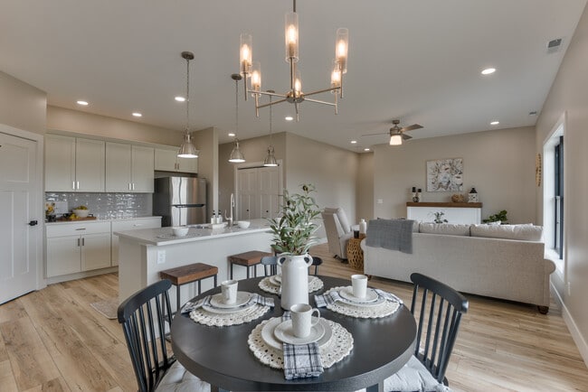 Photo - 625 Layne Dr Unidad 1