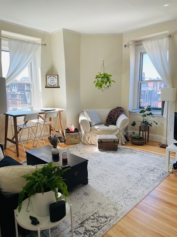 Building Photo - 92 Marlborough St Unit 9