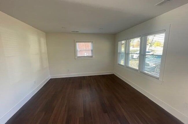 Photo - 1500_STARBROOK DR