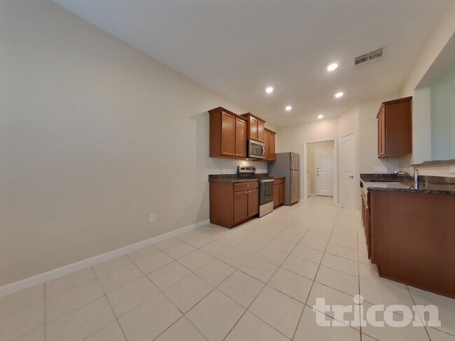 Photo - 401 Palomino Stand Dr