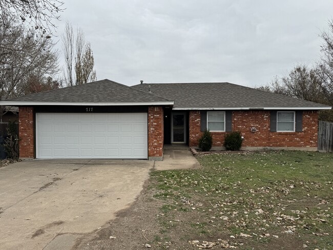 Building Photo - 717 NW 67th St