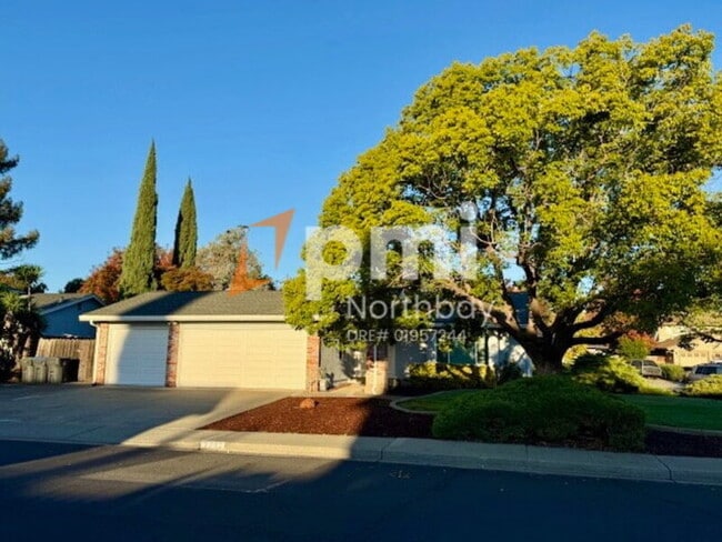 Building Photo - 3212 Niagara Way