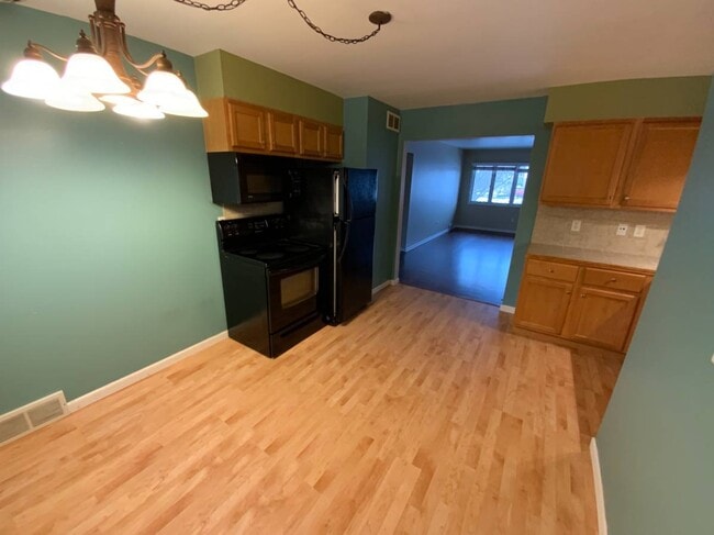 Photo - 320 Center Ave Condo Unit 3