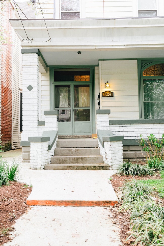 Photo - 1324 Highland Ave Unidad 1