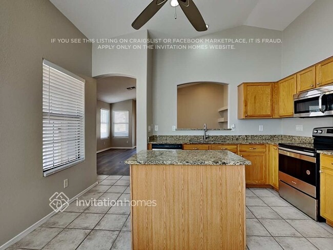 Photo - 13915 N 134th Ln