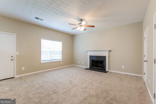 Photo - 3418 Newgold Ter