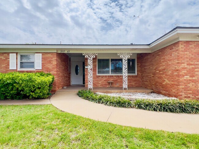 Photo - PRE-LEASING for June! Stunning Large 3 Bedroom Home!