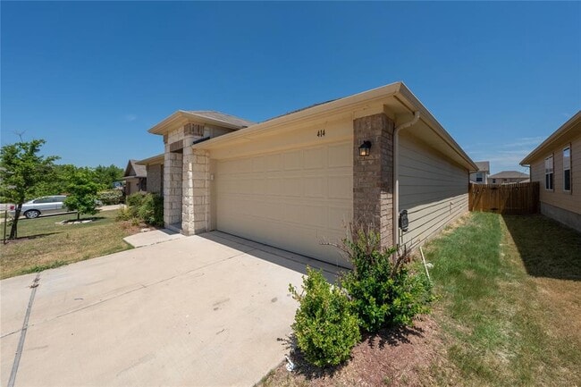 Photo - 414 Pentire Way