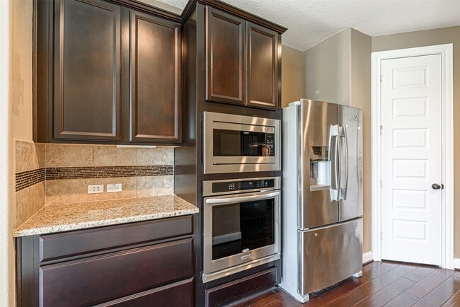 Photo - 4607 Rockton Hills Ln