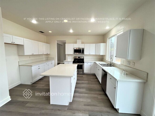 Photo - 1187 Jewelflower St