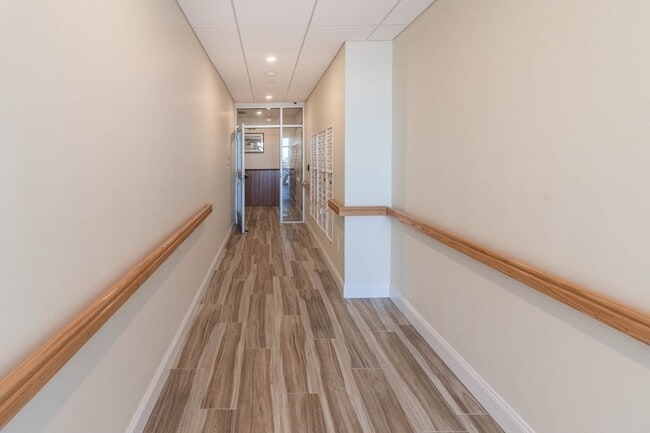 Photo - 163 Nantasket Ave Unit 409