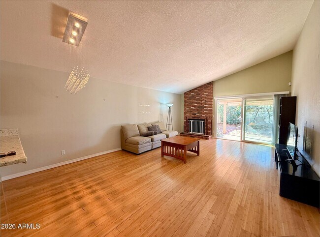 Photo - 1396 N 87th St