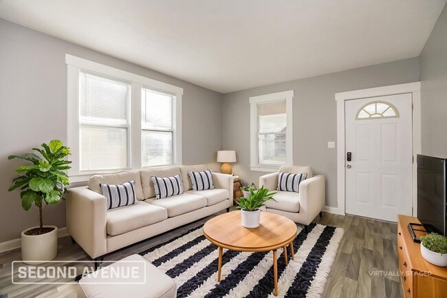 Photo - 1806 Sundale Ave