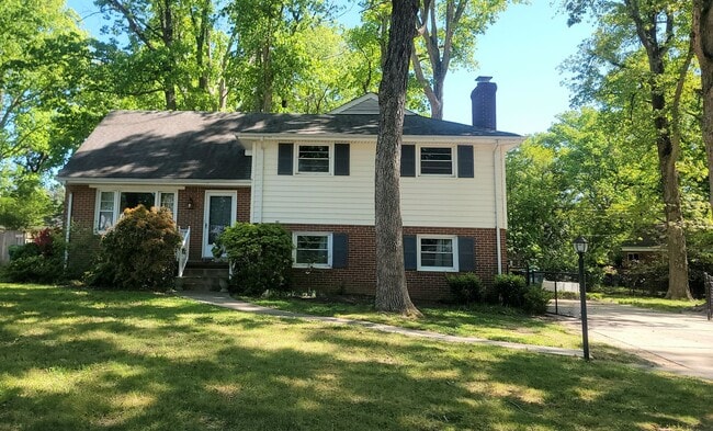 Building Photo - Delightful 3 Bedroom Home for Rent in Henrico
