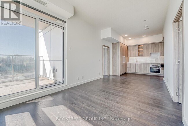 Photo - 27 McMahon Dr Unit 602