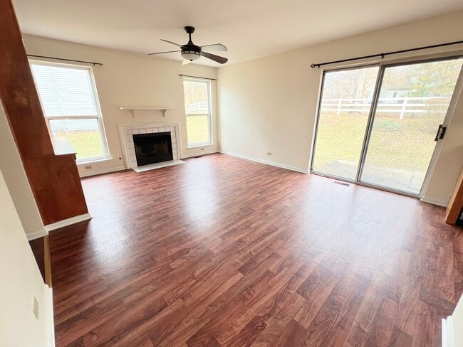 Photo - 2006 Aspen Dr