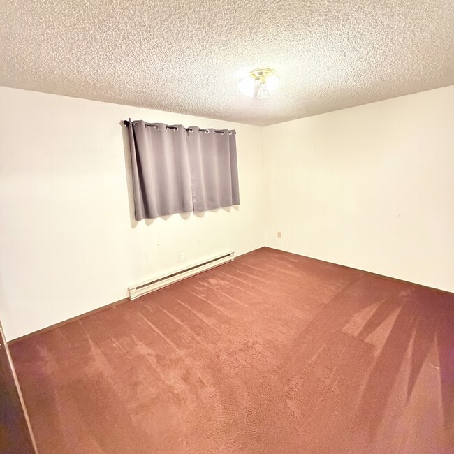 Photo - 2121 E Upriver Dr