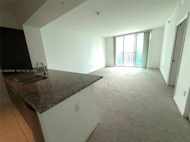 Photo - 951 Brickell Ave Unit 3703