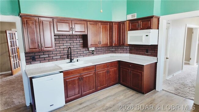 Photo - Charming 3 Bedroom Home in the Heart of Eldon!