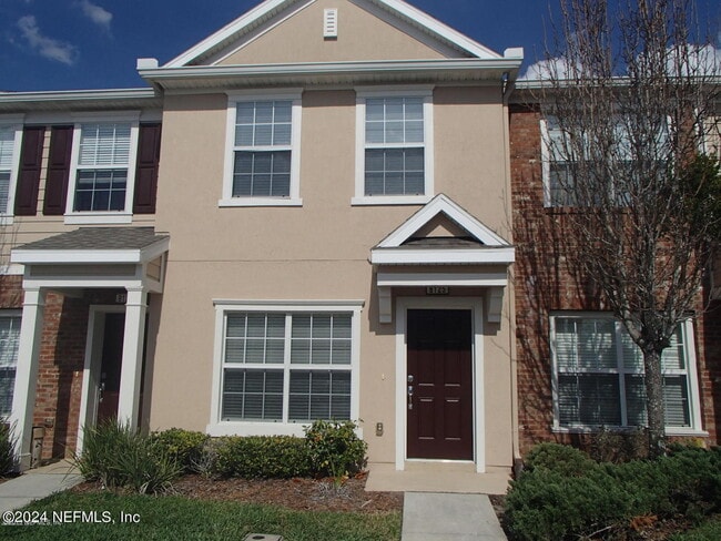 Photo - 8125 Summer Gate Ct