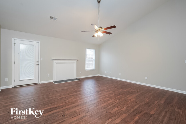 Photo - 6402 Estes Ct House