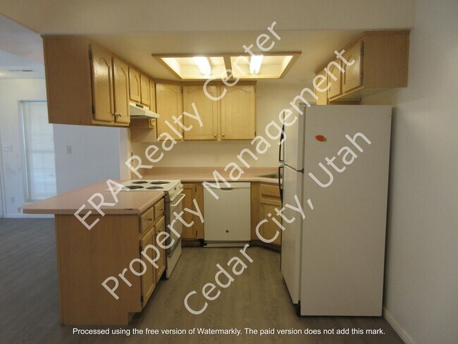 Photo - **Move-In Bonus!** 3 bed, 2 bath Twin Home