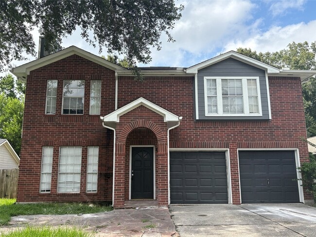 Building Photo - 18385 Ten Oaks Ct