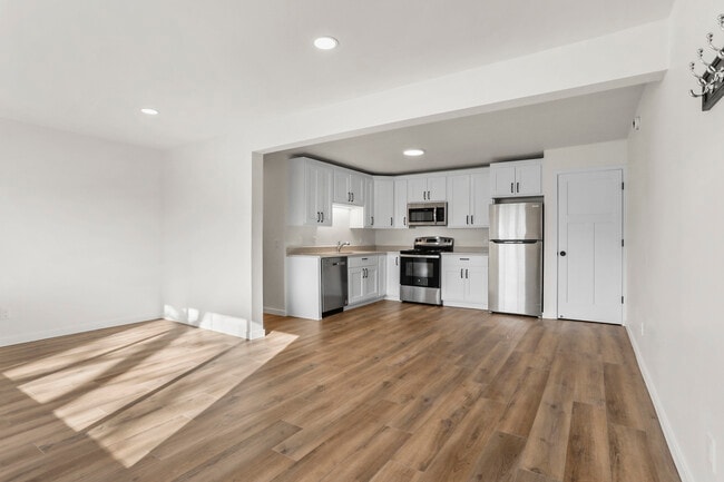 117 Washburn Rd, Deerfield, WI 53531