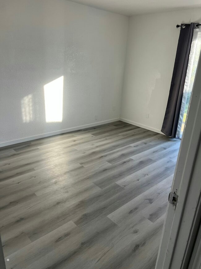 Photo - 8574 German Dr