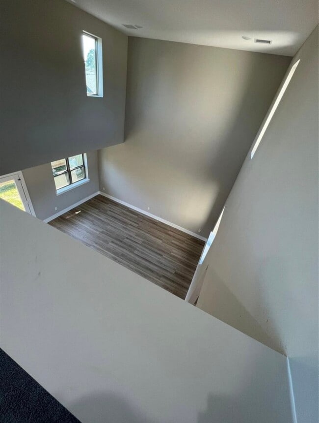 Photo - 20003 Venetto St