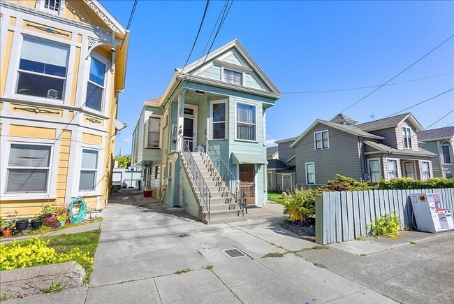 Photo - 3249 Encinal Ave Unit 3249 Encinal Ave #B - LU