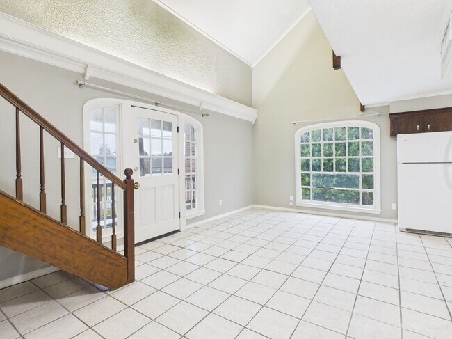 107 Guillot Rd