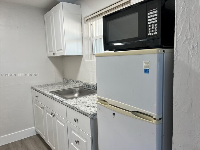 Photo - 120 SW 68th Ave Unit 0