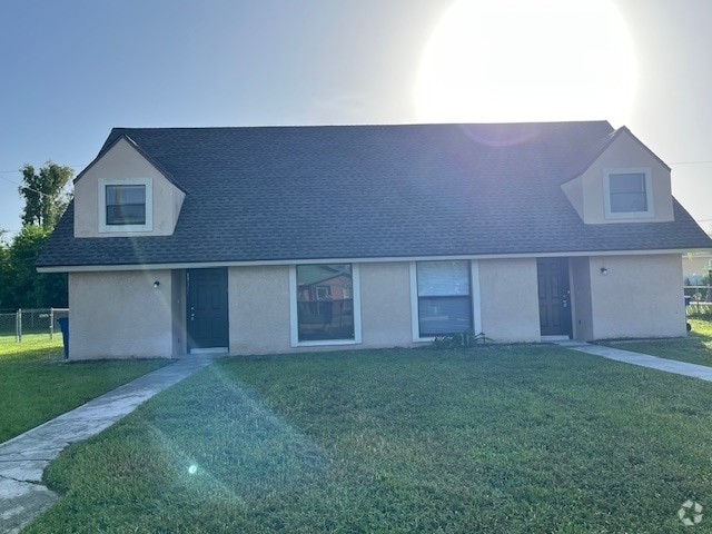 Building Photo - 17395 Dumont Dr Rental