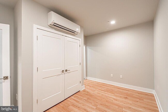 Photo - 1300 S 19th St Unidad 7