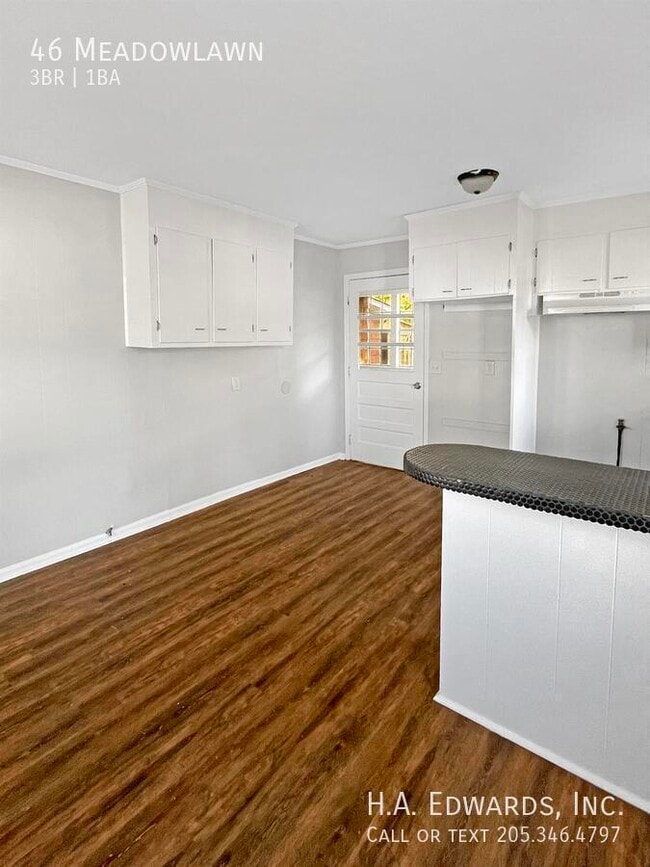 Photo - 46 Meadowlawn-