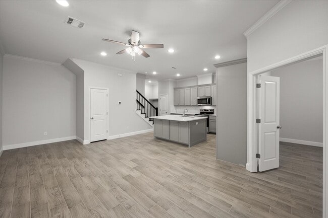 Photo - Brand New Luxury Townhouse in West Arlington