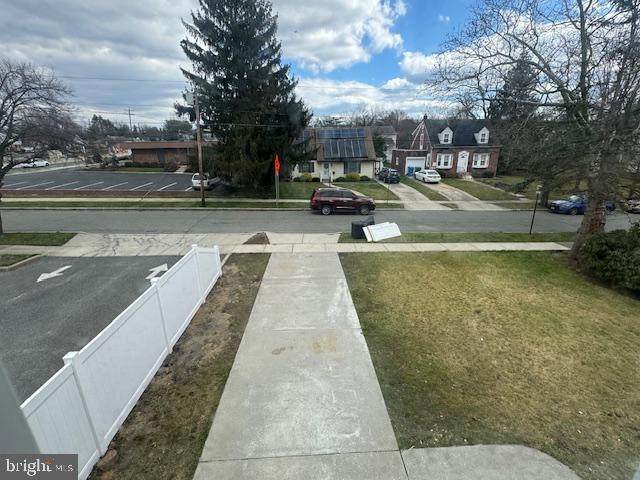 8 Cooper Ave